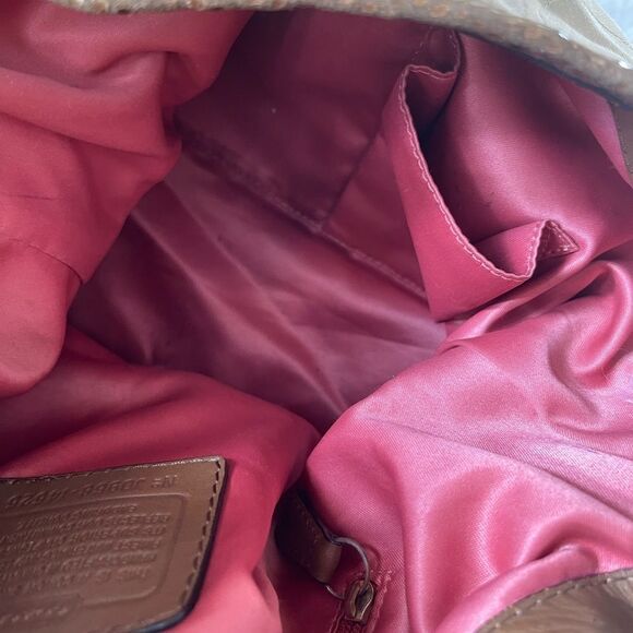 Coach Monogram khaki canvas shoulder bag tan leather trim gold tone hardwares - Picture 11 of 13